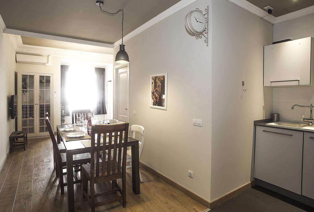 Mai & Maud Paralel Apartment Barcelone Extérieur photo